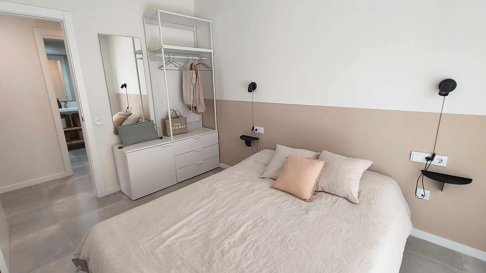 Comfortable Flat With Pool And Beach Nearby Calafell